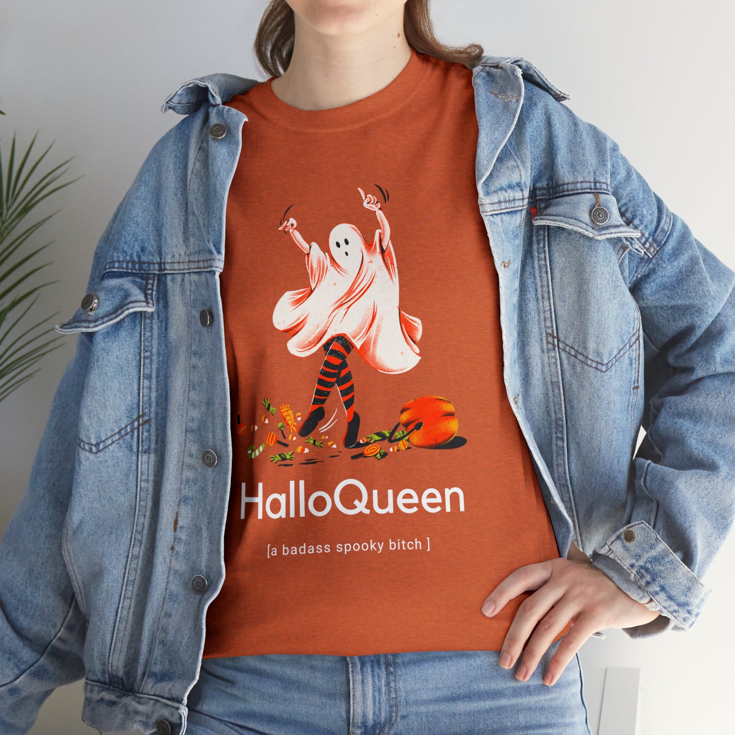 HalloQueen Defined T Shirt