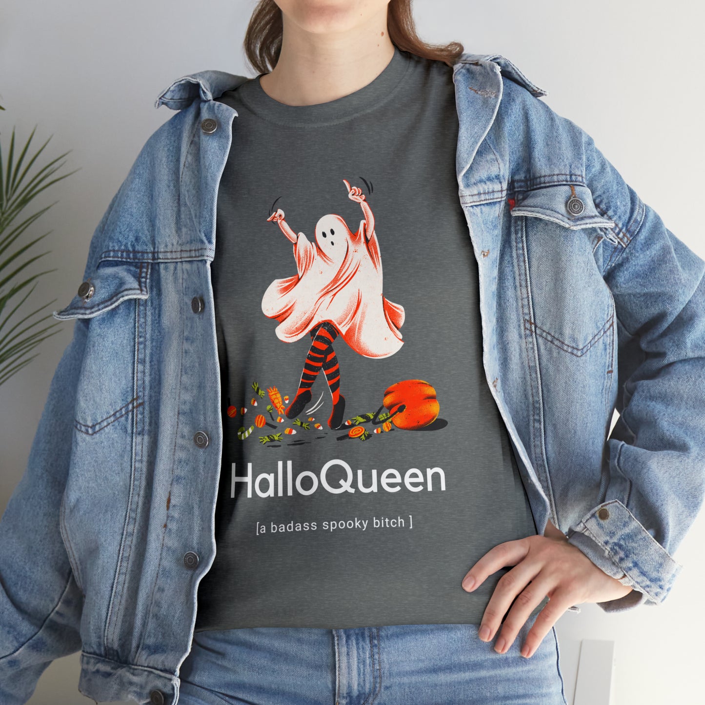 HalloQueen Defined T Shirt